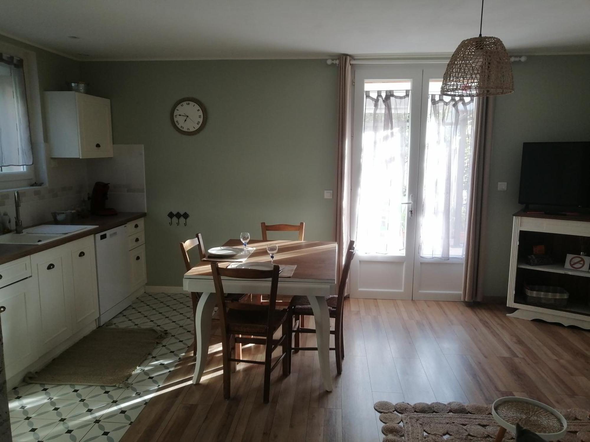 La Maison De 6Fran Appartement 2 Chaleureux Et Calme Ambiance Familiale Valros Eksteriør bilde
