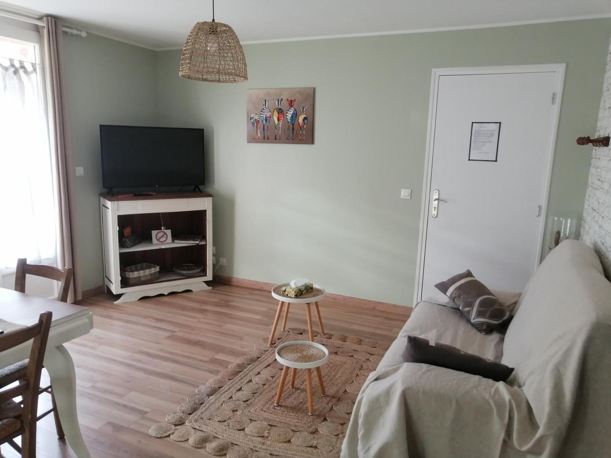 La Maison De 6Fran Appartement 2 Chaleureux Et Calme Ambiance Familiale Valros Eksteriør bilde